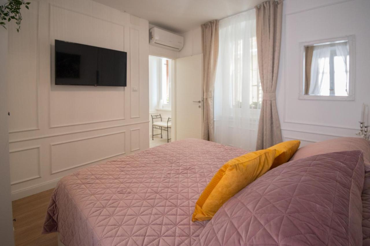 Apartment Trixi Maksimijan PUY 외부 사진