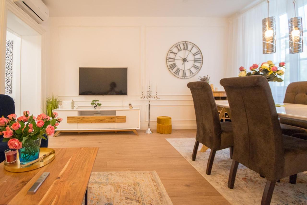 Apartment Trixi Maksimijan PUY 외부 사진